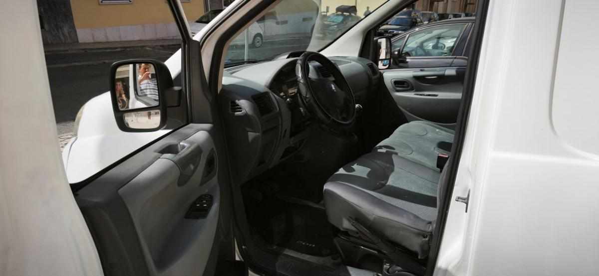 peugeot-expert-2-0-hdi-2011-diesel-1997cc