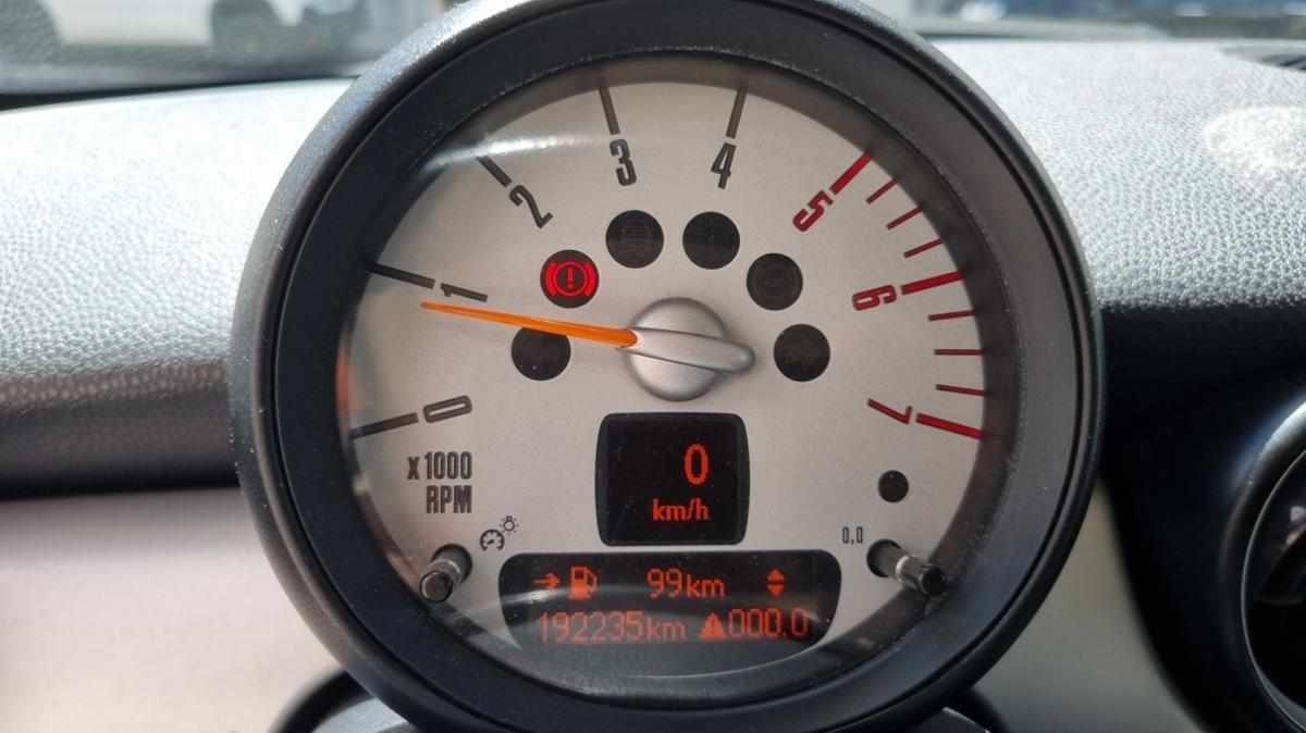 mini-cooper-d-1-6-d-2011-diesel-1600cc