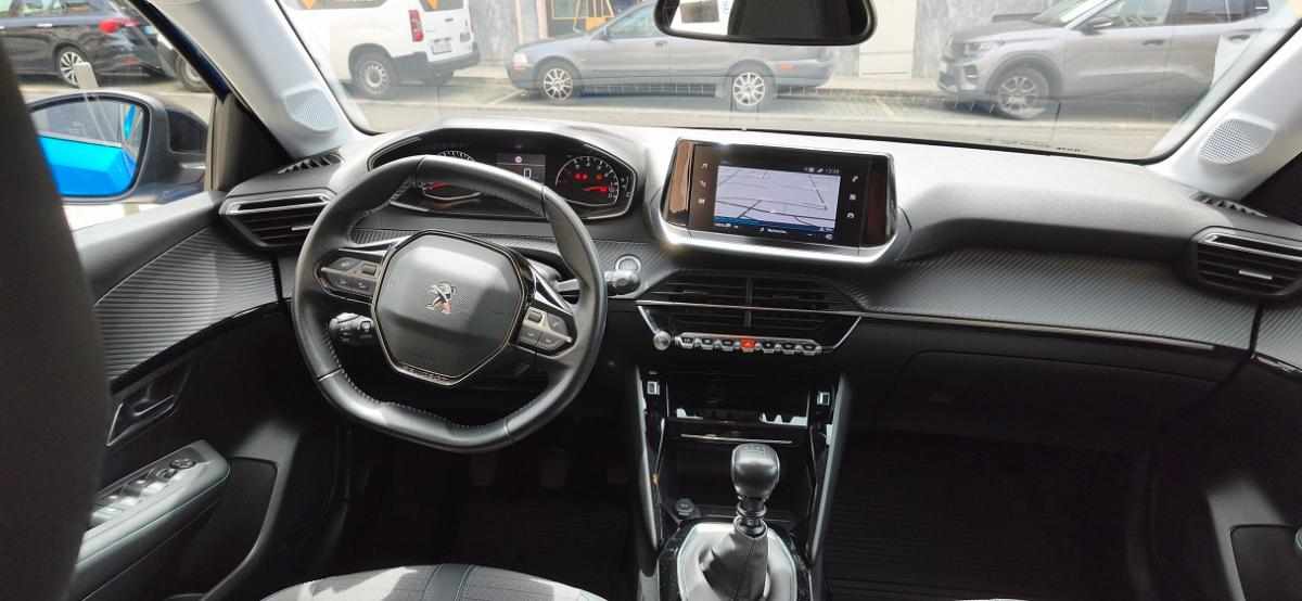 peugeot-208-1-2-puretech-2022-gasolina-1199cc