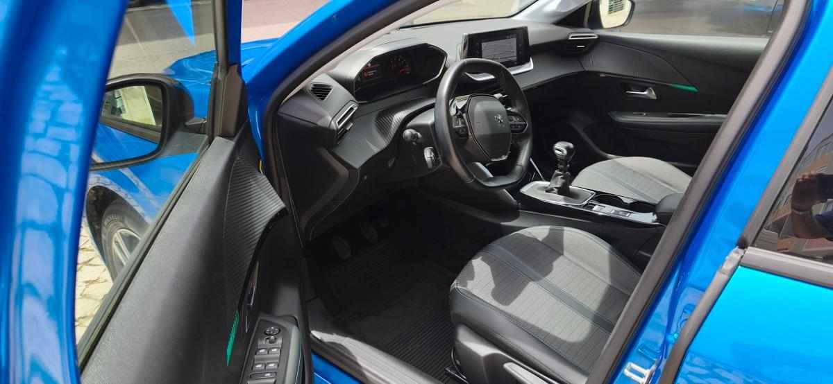 peugeot-208-1-2-puretech-2022-gasolina-1199cc