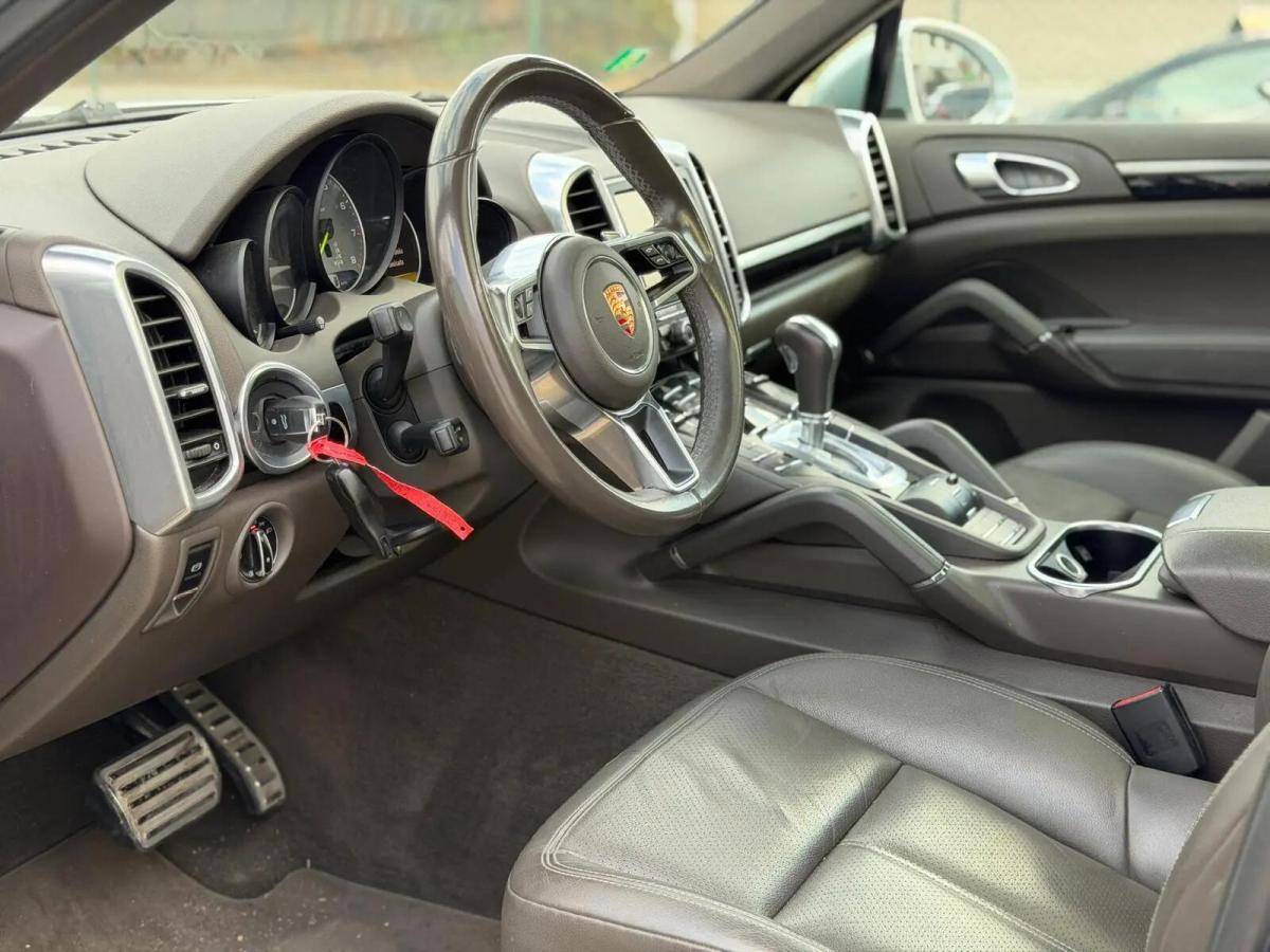 porsche-cayenne-2015-hibrido-a-gasolina-2995cc