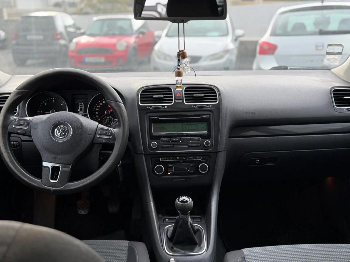volkswagen-golf-variant-2011-diesel-1560cc