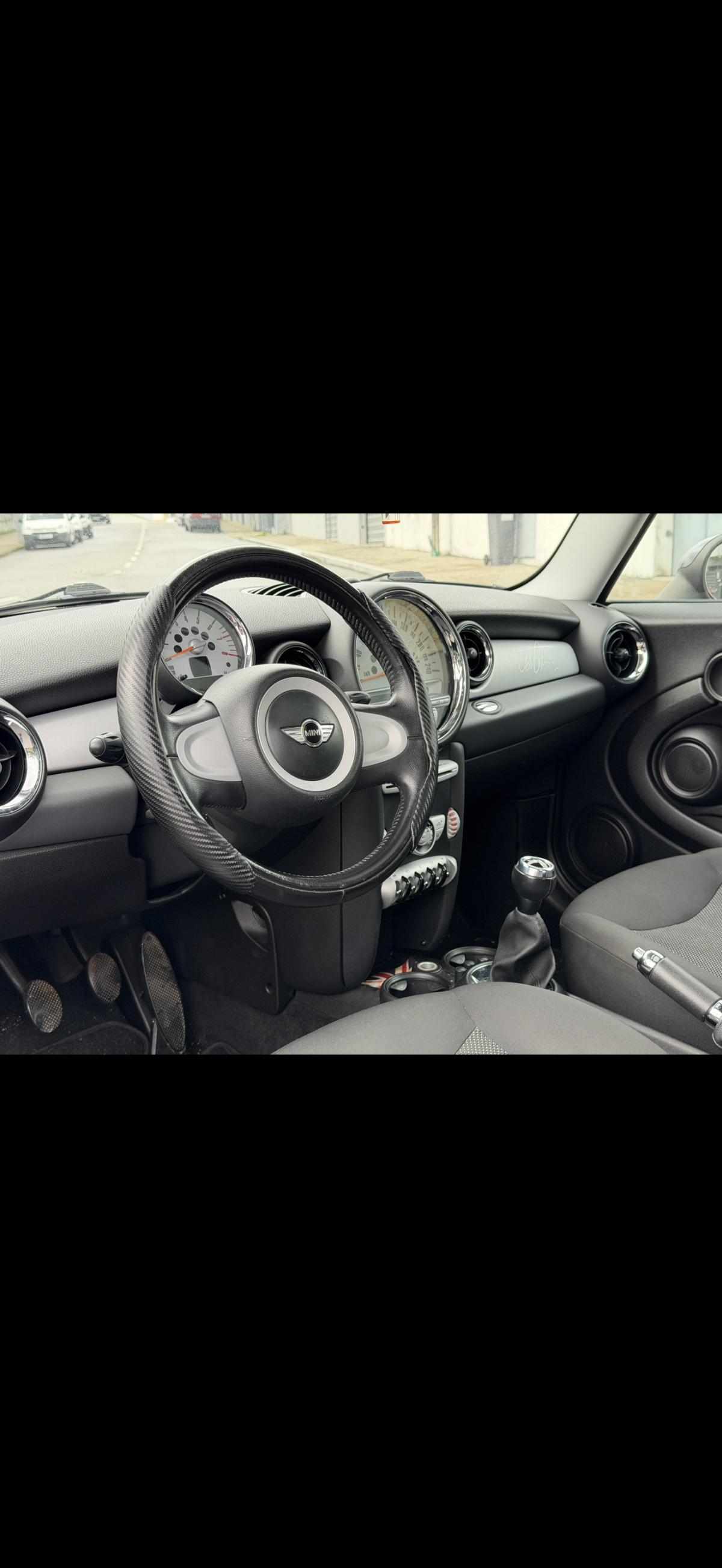 mini-hatch-1-6-2006-gasolina-1598cc