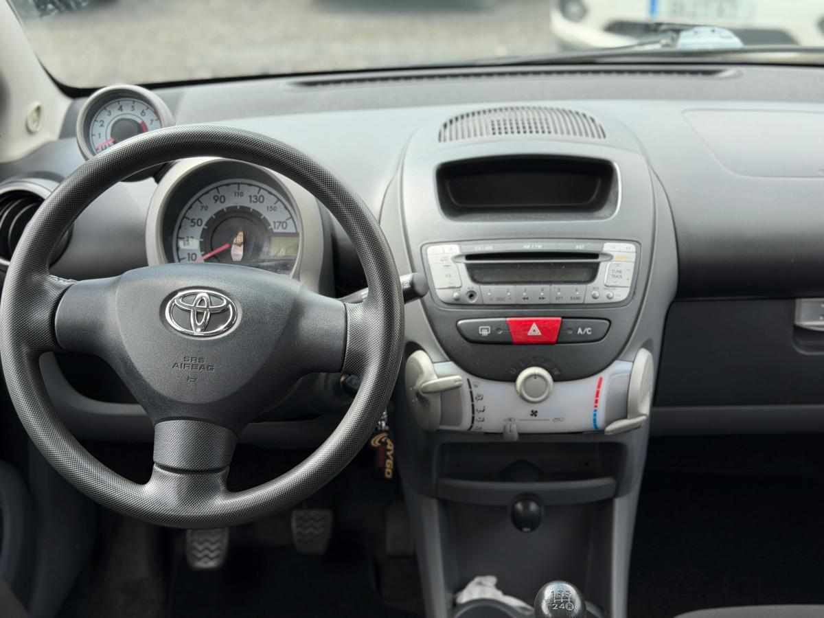 toyota-aygo-1-0-vvt-i-2008-gasolina-998cc