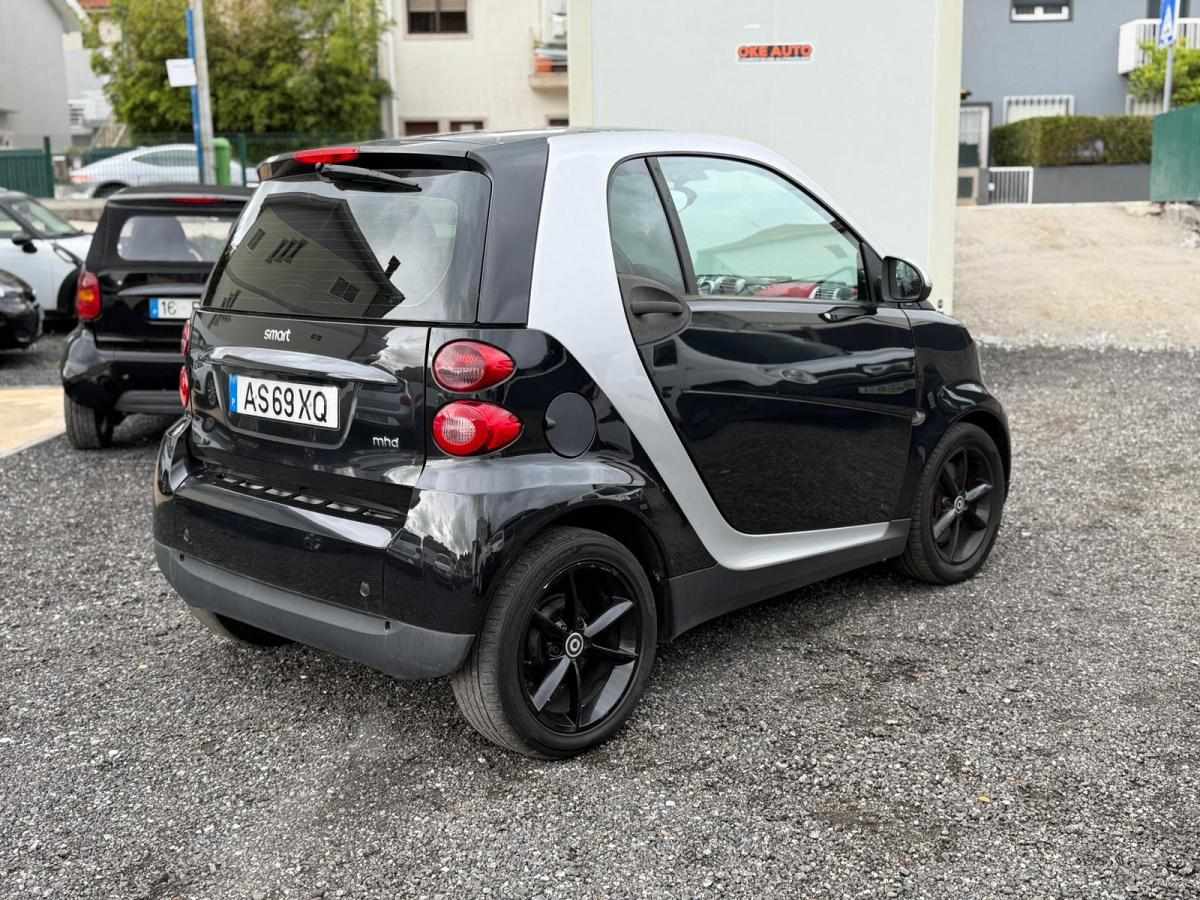 smart-fortwo-1-0-mhev-2009-gasolina-999cc