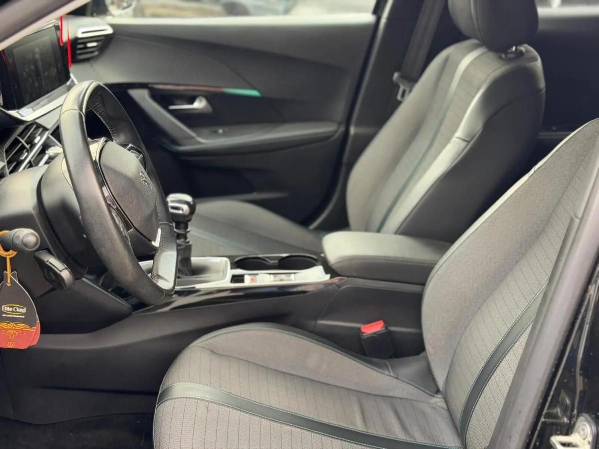 peugeot-2008-2021-diesel-1499cc