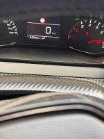 peugeot-2008-2021-diesel-1499cc