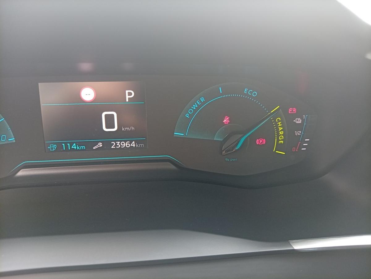 peugeot-e-208-2022-eletrico-0cc