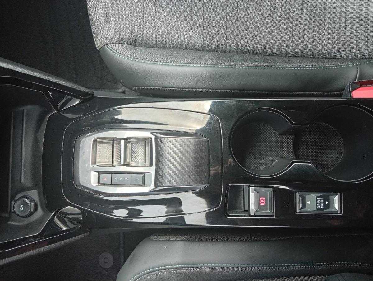 peugeot-e-208-2022-eletrico-0cc