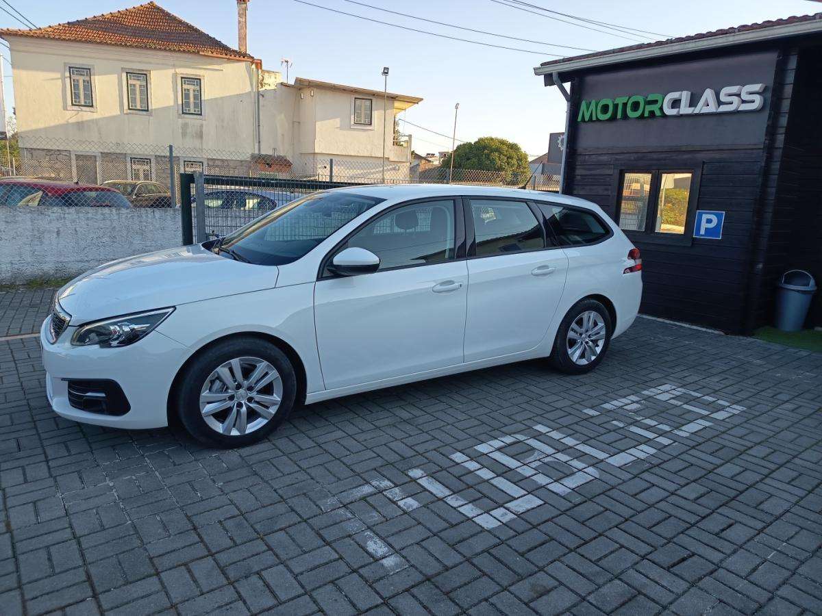peugeot-308-sw-2021-gasolina-1199cc