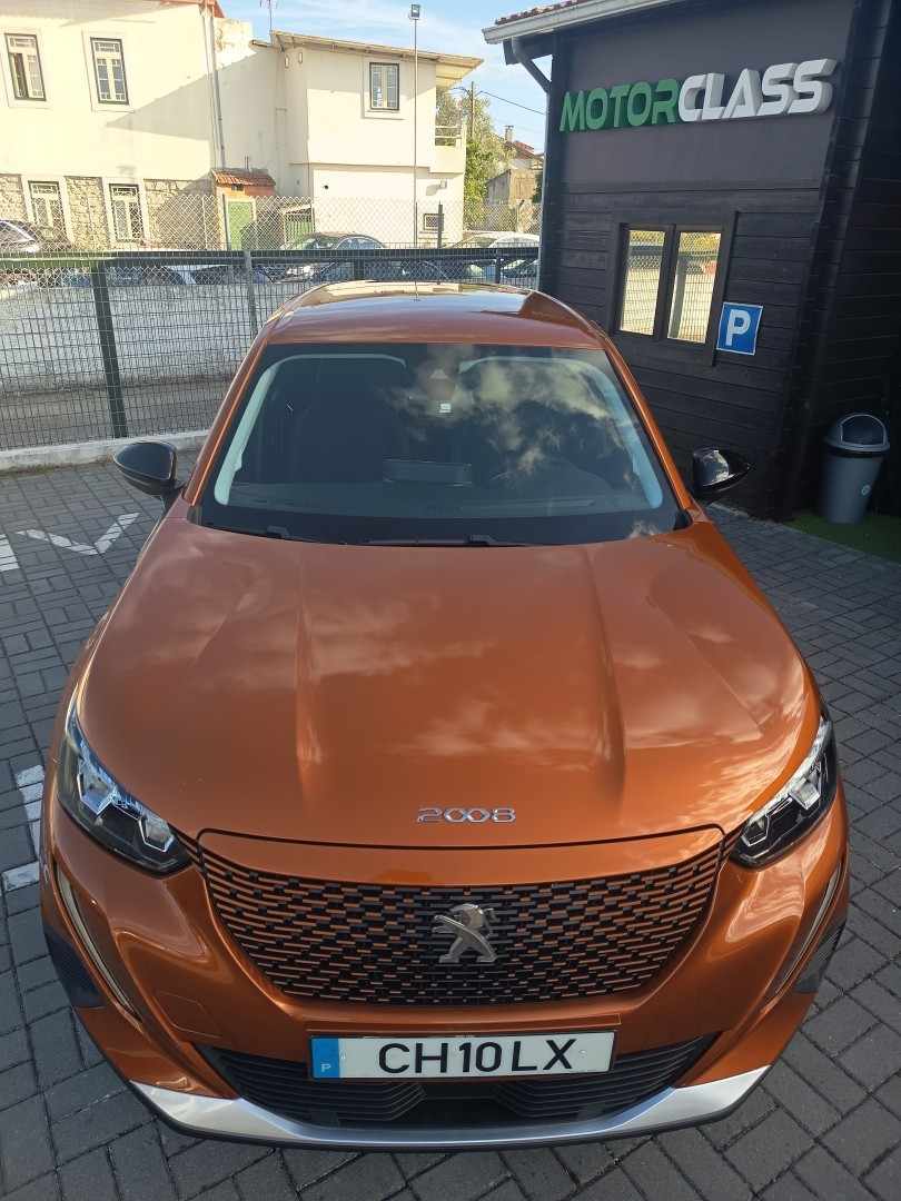 peugeot-e-2008-2022-eletrico-0cc
