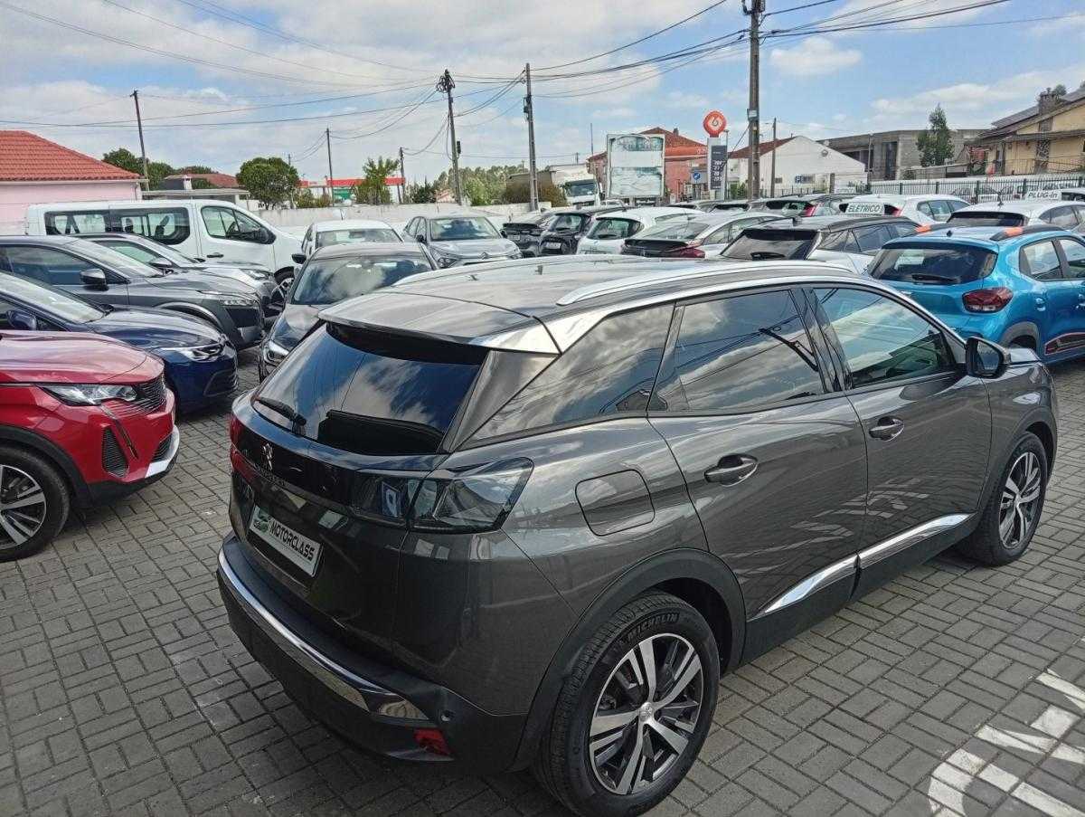 peugeot-3008-2021-diesel-1499cc