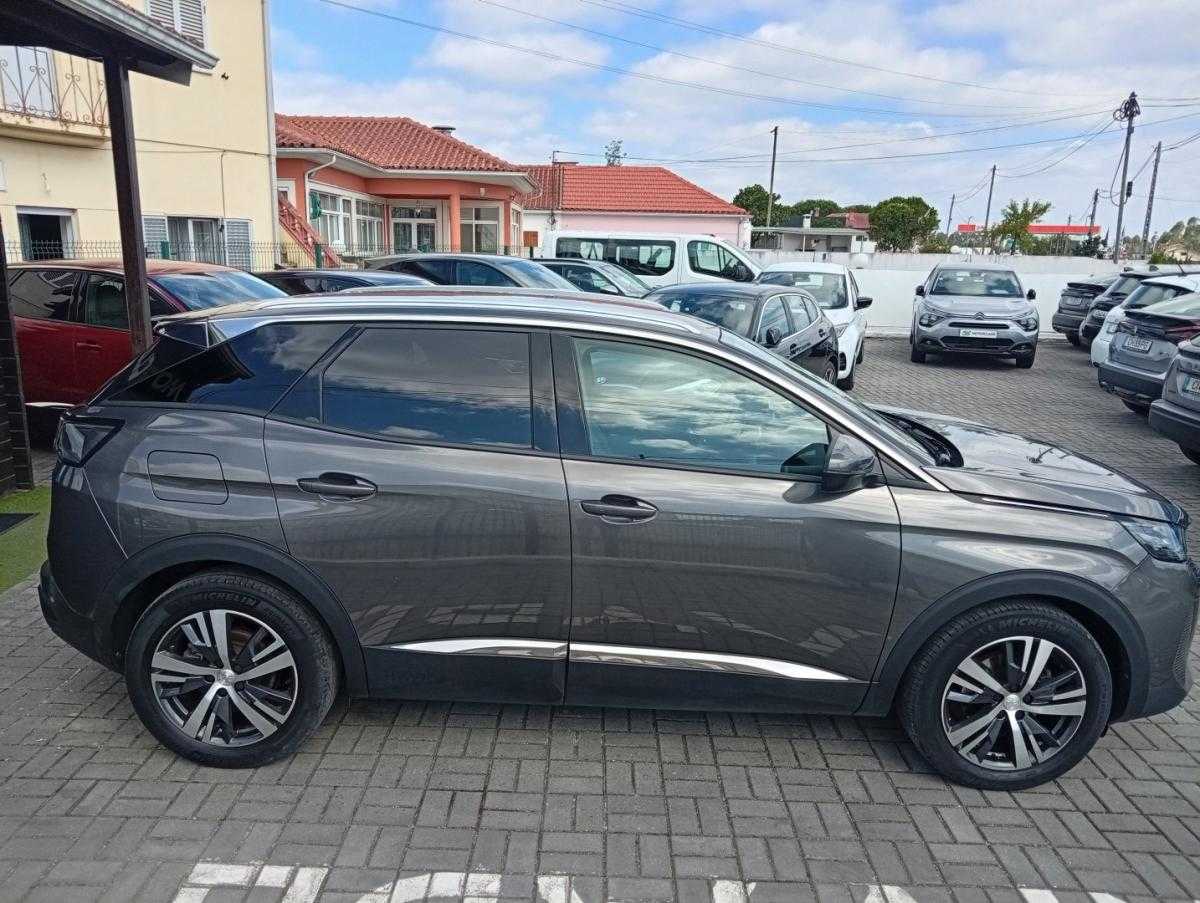 peugeot-3008-2021-diesel-1499cc