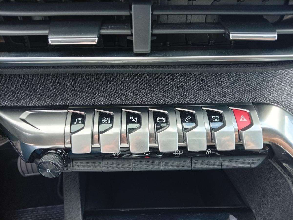 peugeot-3008-2021-diesel-1499cc