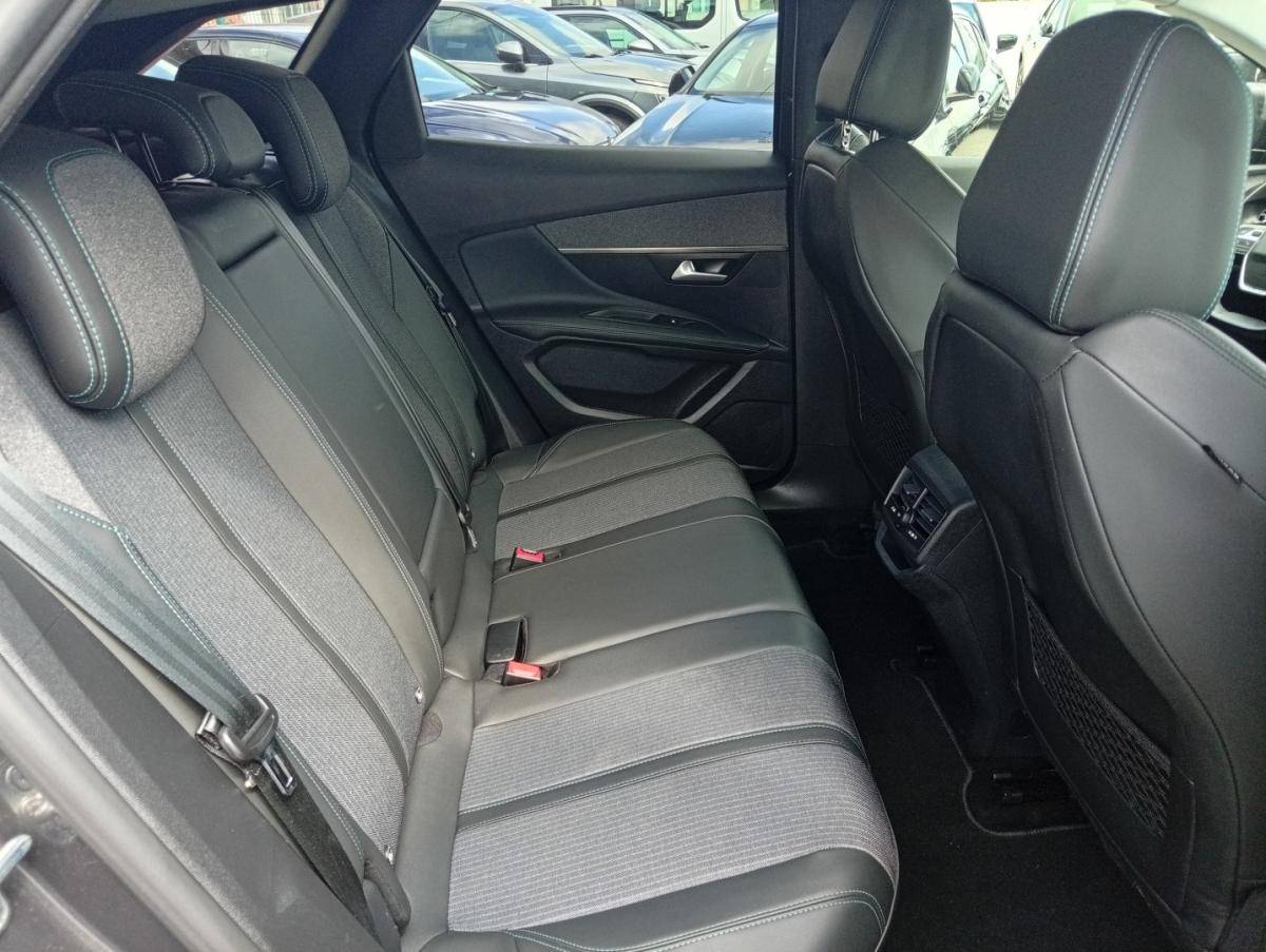 peugeot-3008-2021-diesel-1499cc