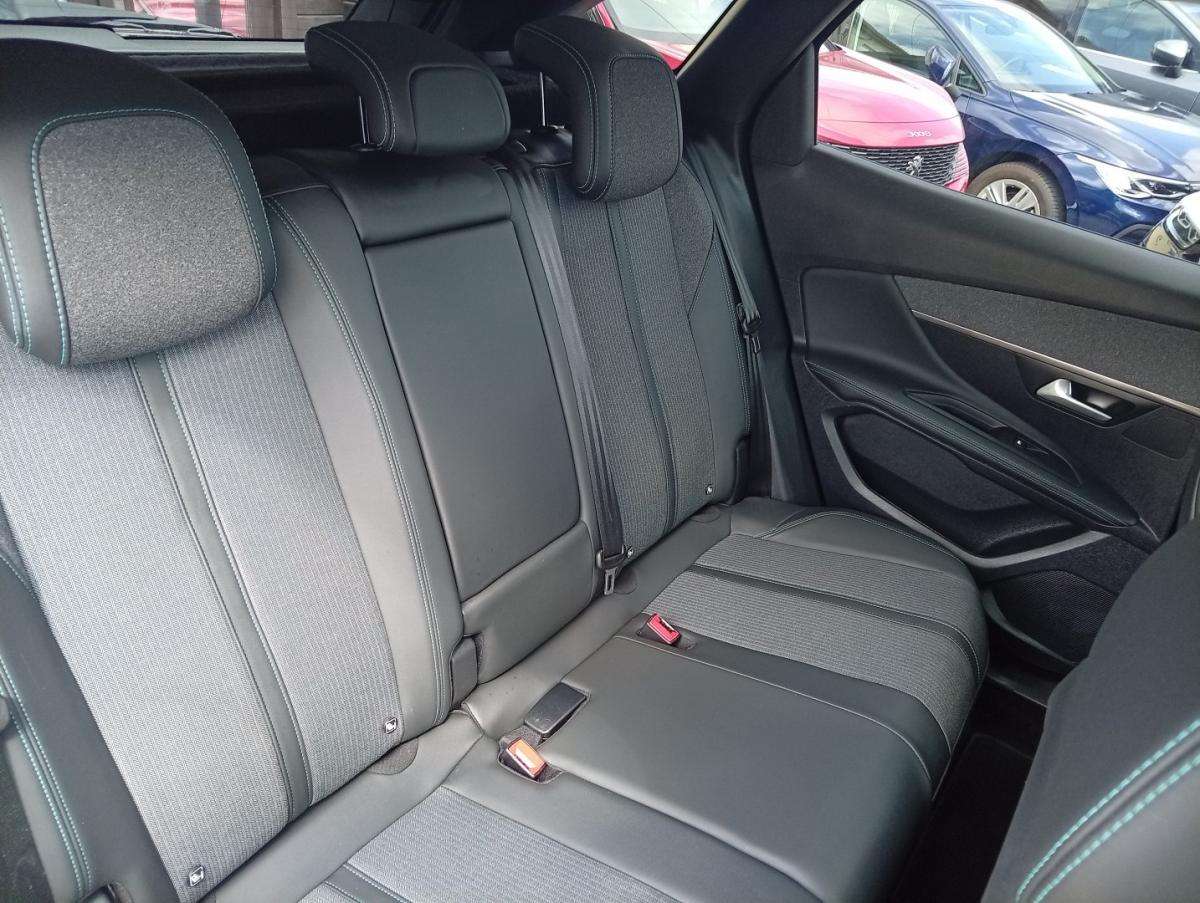 peugeot-3008-2021-diesel-1499cc