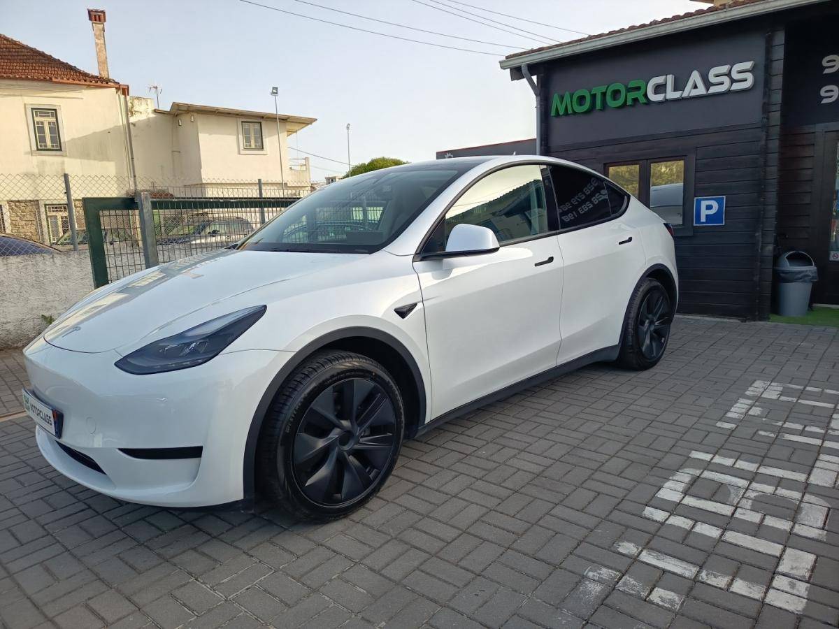 tesla-model-y-2024-eletrico-0cc
