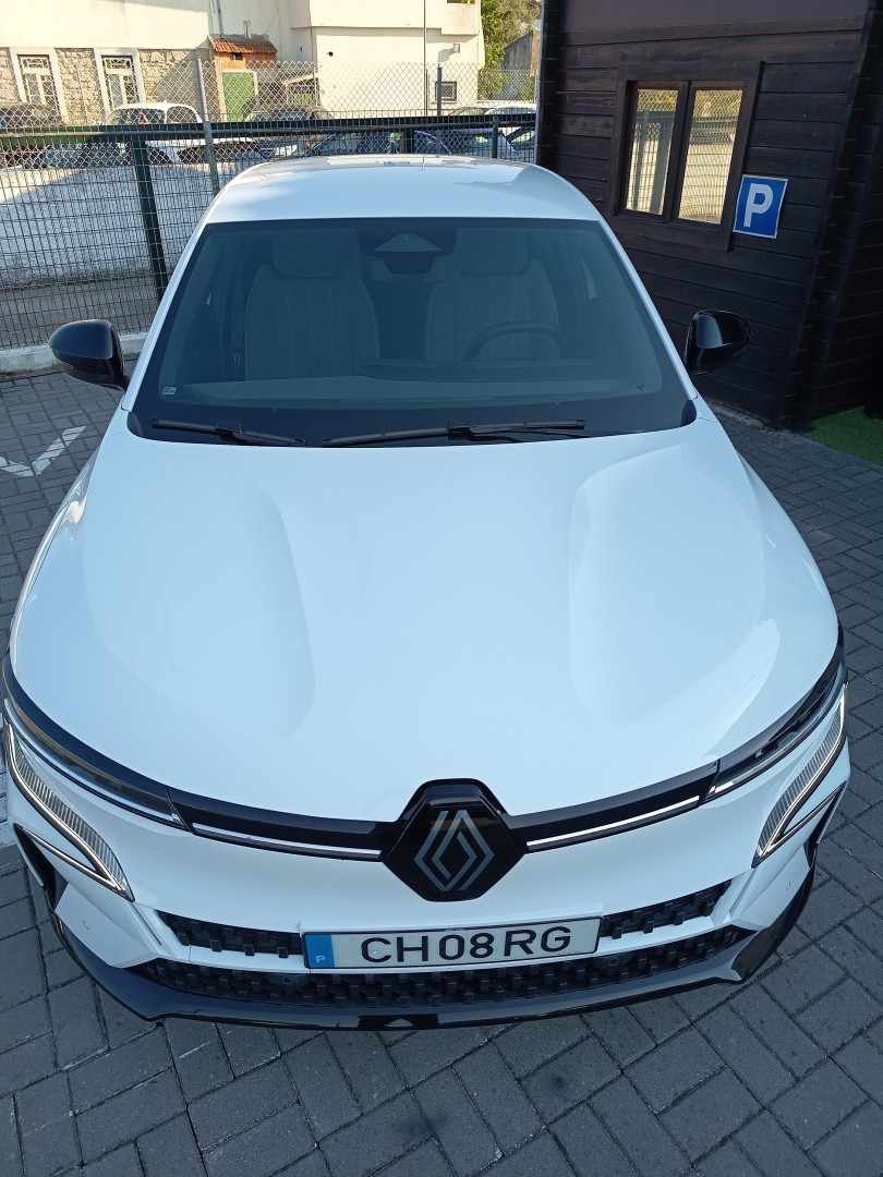 renault-megane-e-tech-2024-eletrico-0cc