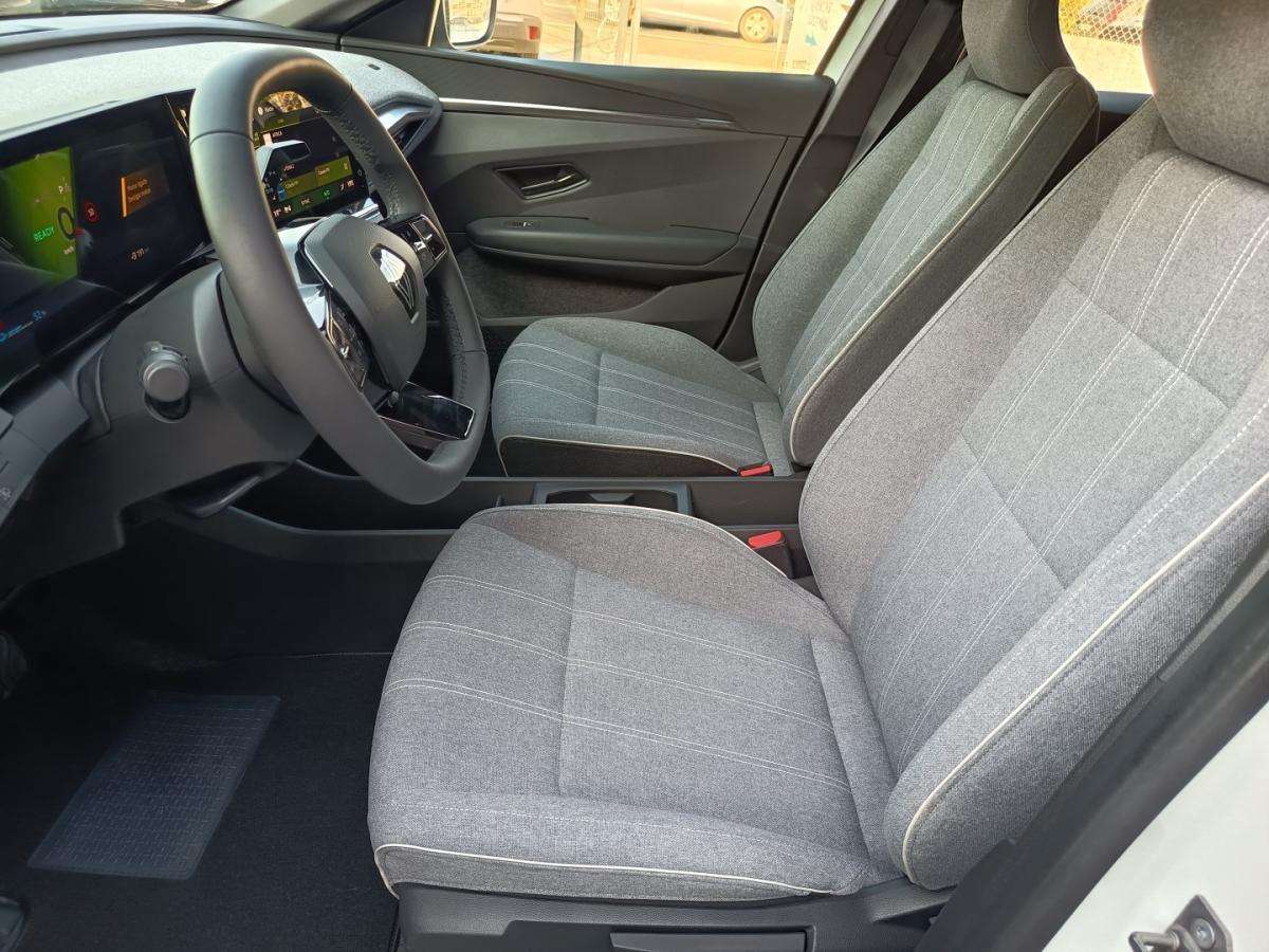 renault-megane-e-tech-2024-eletrico-0cc