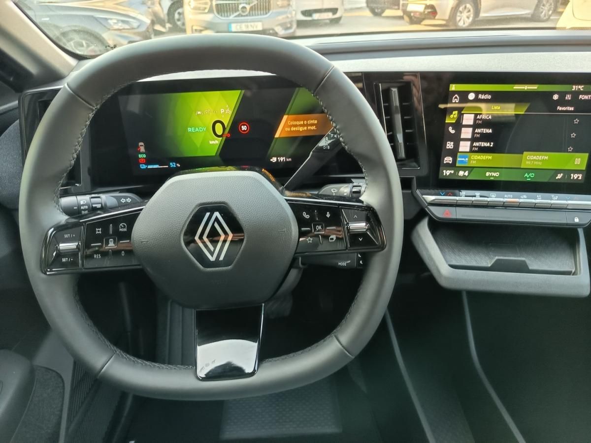 renault-megane-e-tech-2024-eletrico-0cc