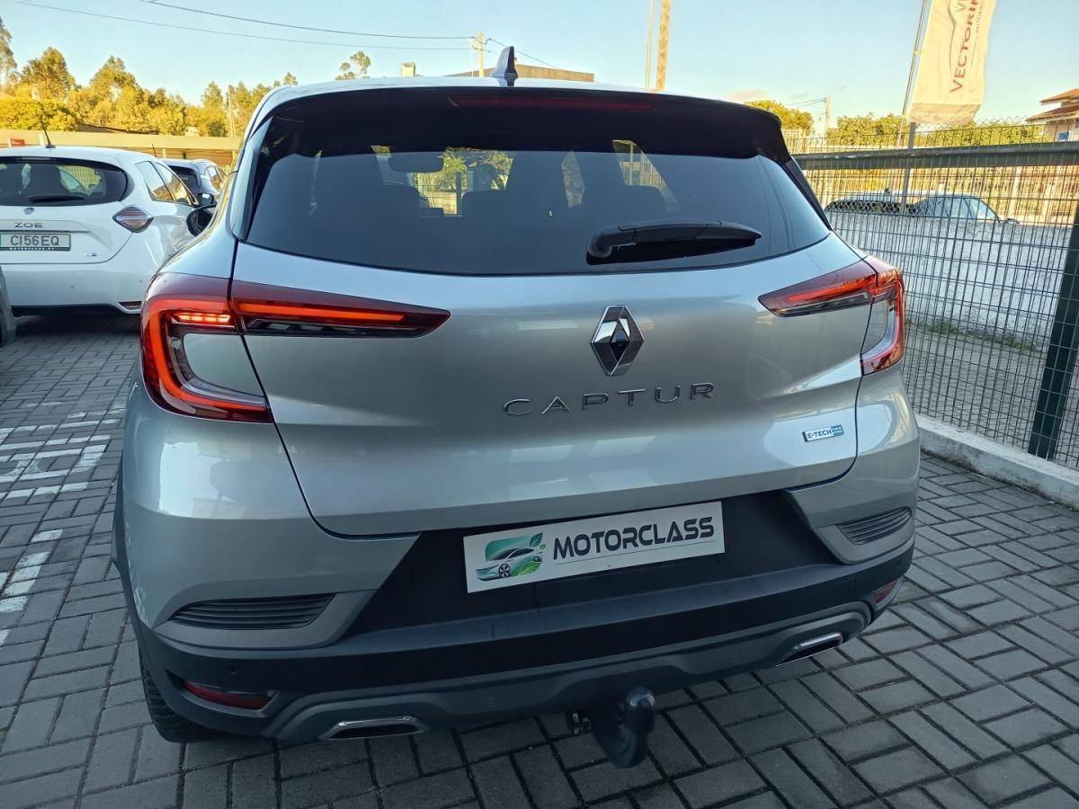 renault-captur-2022-hibrido-1598cc