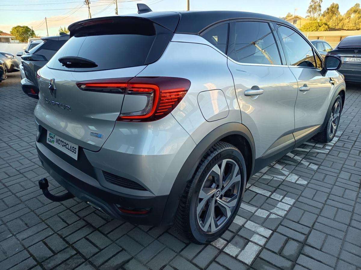 renault-captur-2022-hibrido-1598cc