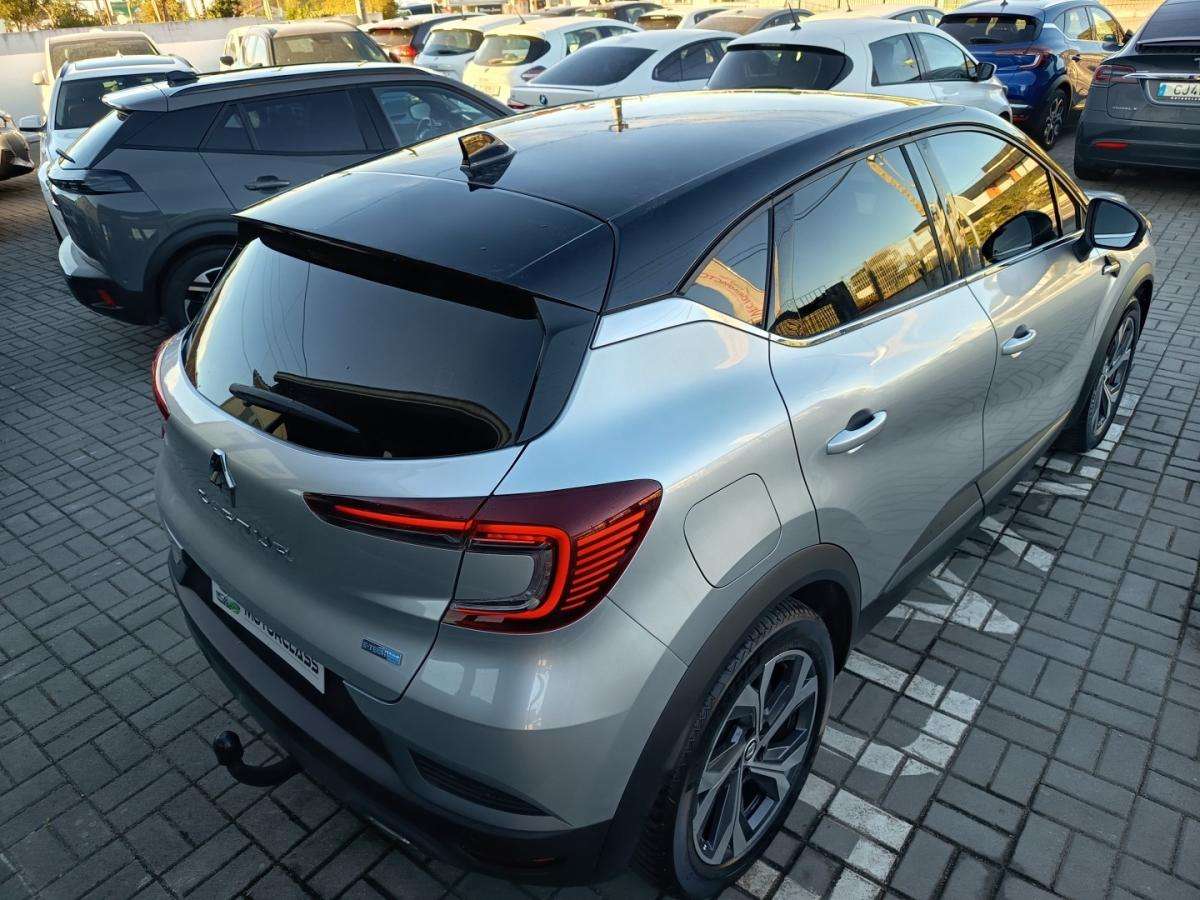 renault-captur-2022-hibrido-1598cc
