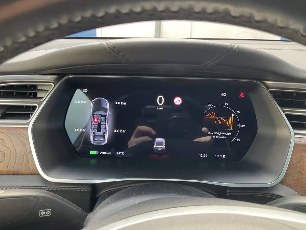 tesla-model-x-2017-eletrico-0cc