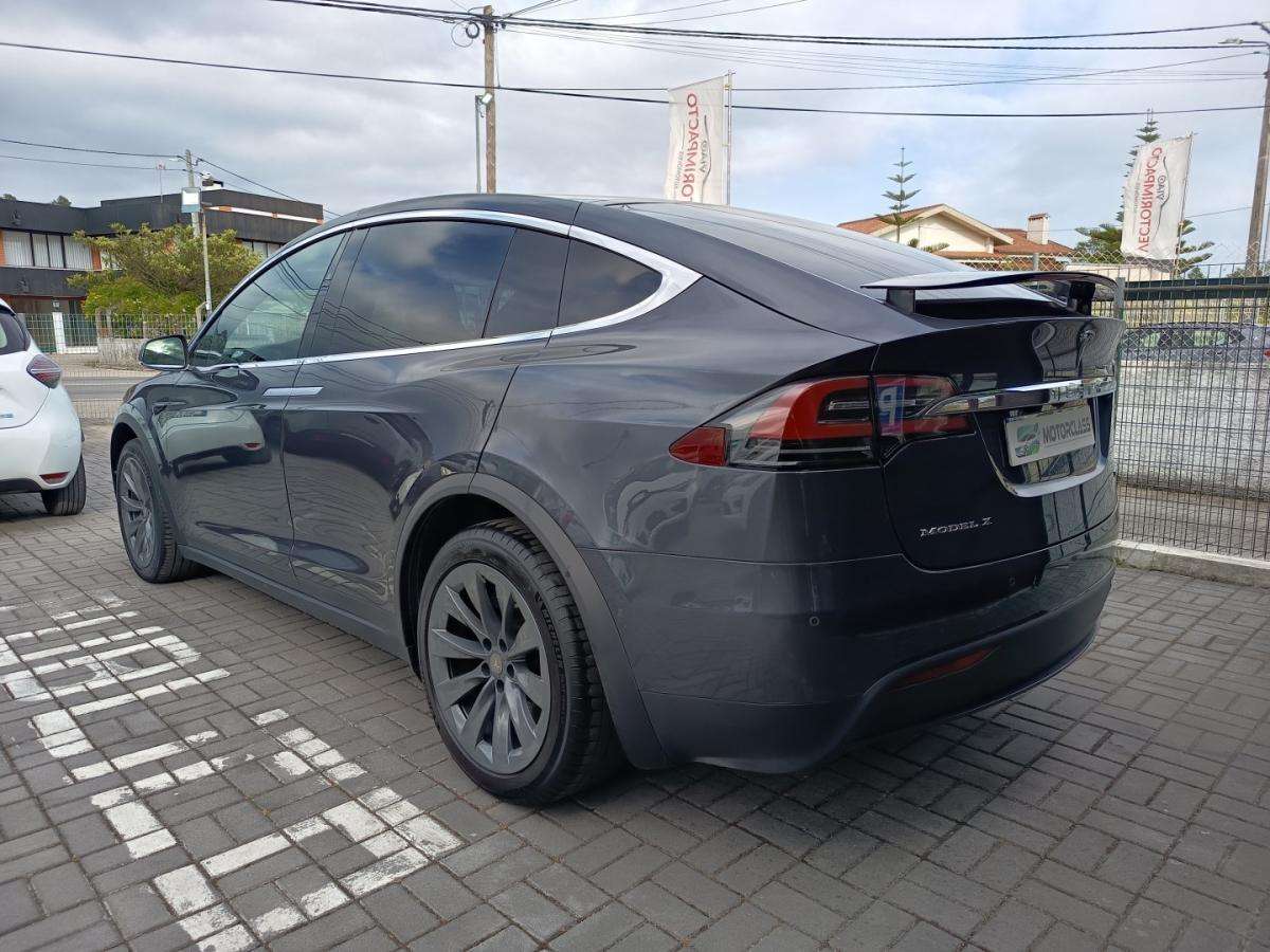 tesla-model-x-2017-eletrico-0cc