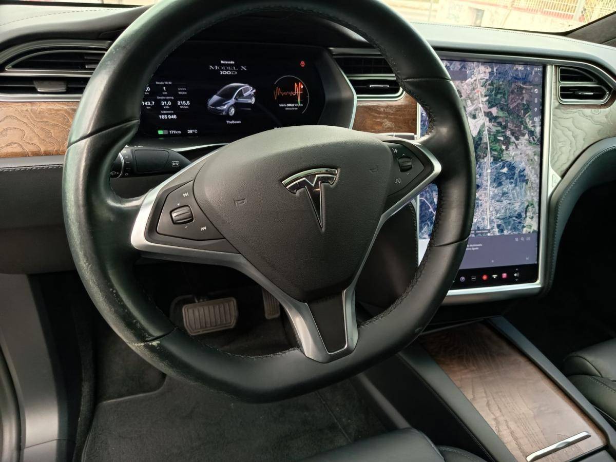 tesla-model-x-2017-eletrico-0cc