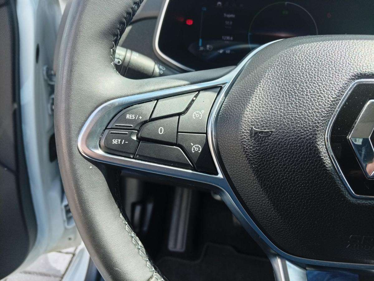 renault-zoe-2021-eletrico-0cc