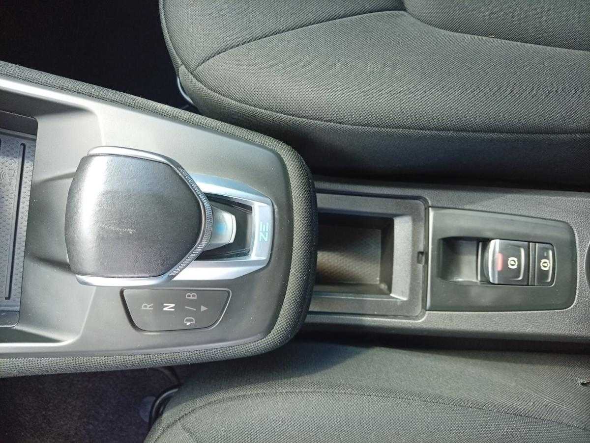 renault-zoe-2021-eletrico-0cc