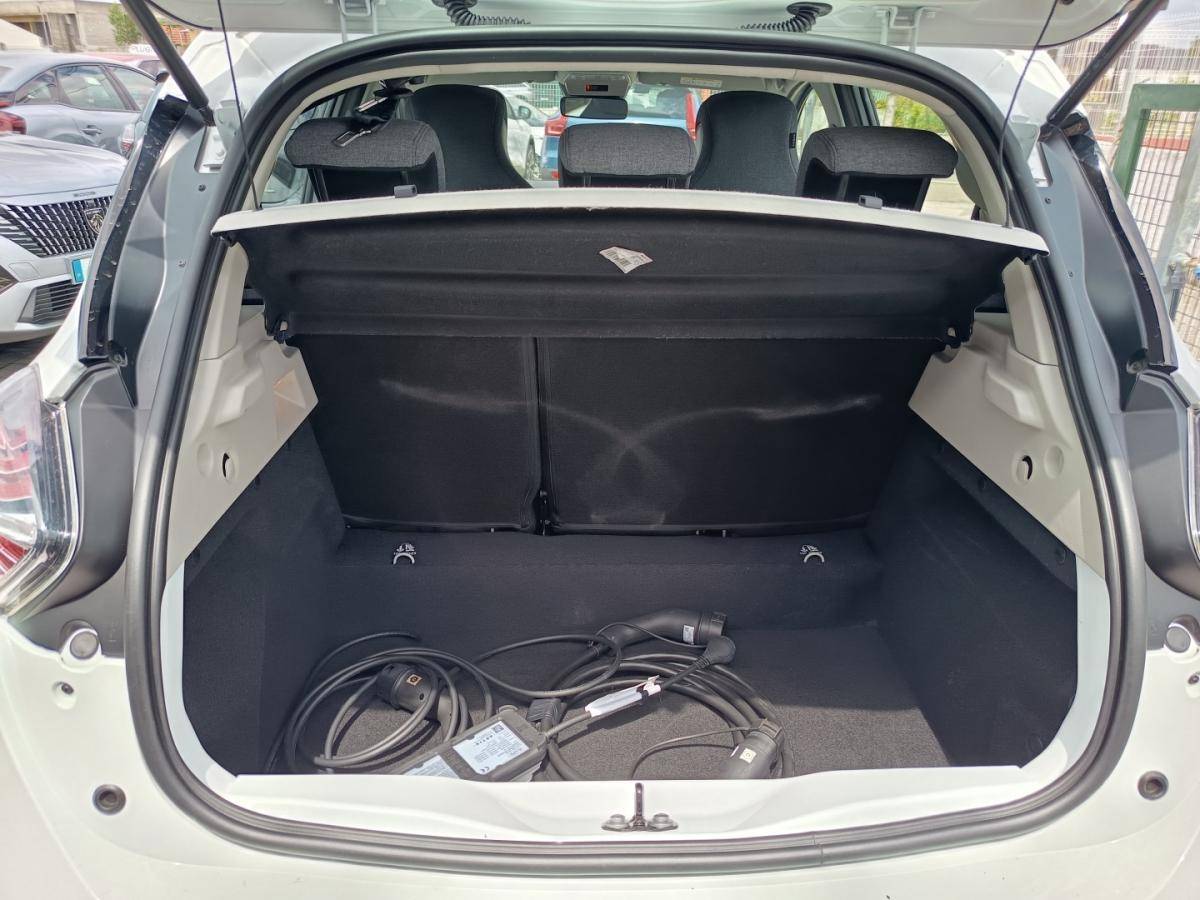 renault-zoe-2023-eletrico-0cc