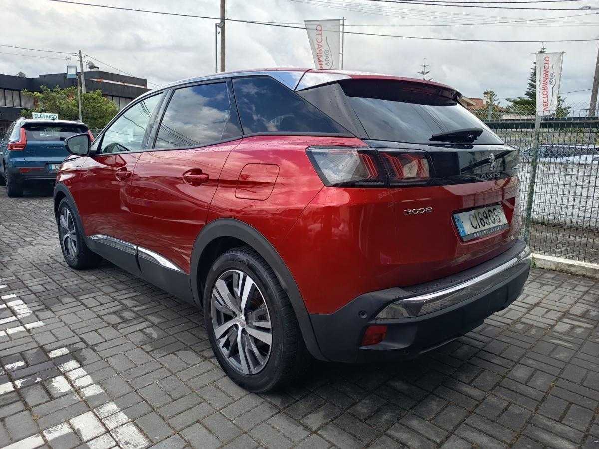 peugeot-3008-2022-hibrido-1598cc