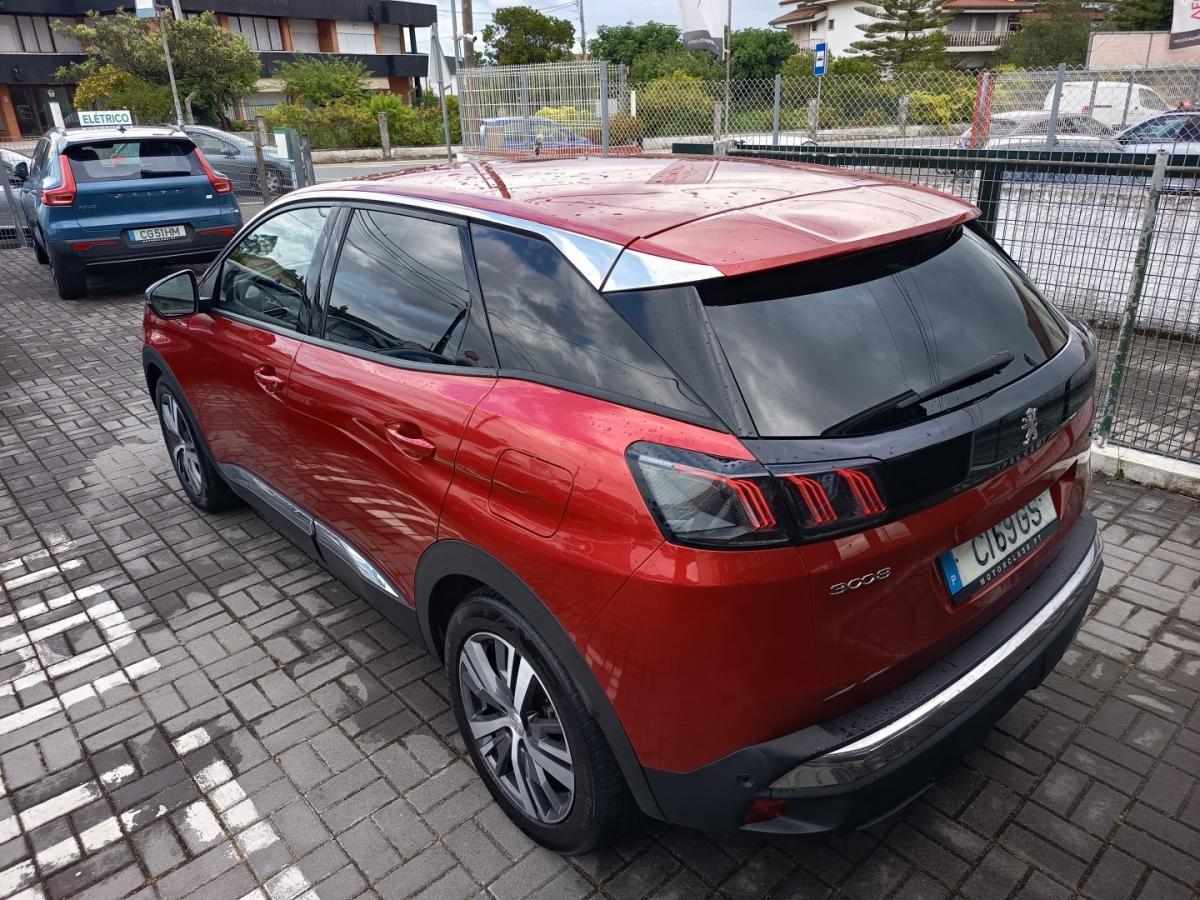 peugeot-3008-2022-hibrido-1598cc