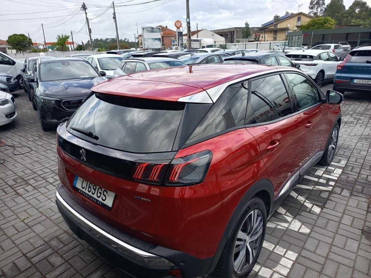 peugeot-3008-2022-hibrido-1598cc