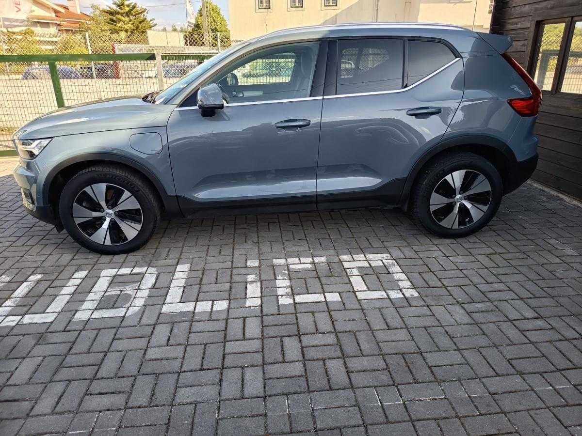 volvo-xc40-2021-hibrido-1477cc