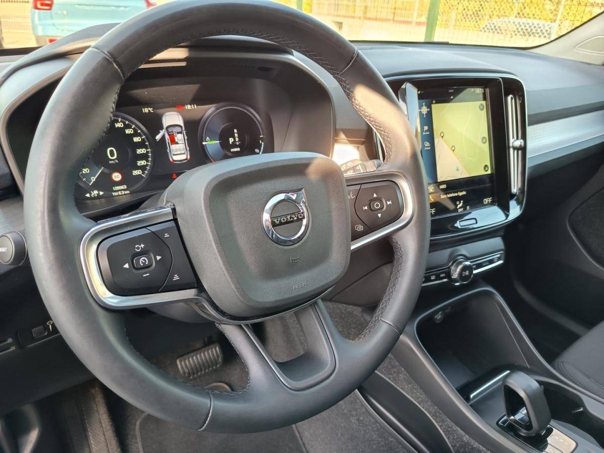 volvo-xc40-2021-hibrido-1477cc