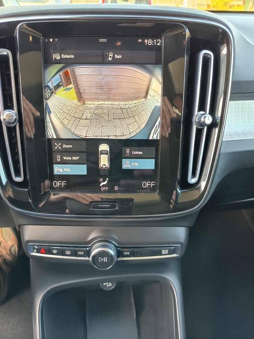 volvo-xc40-2021-hibrido-1477cc