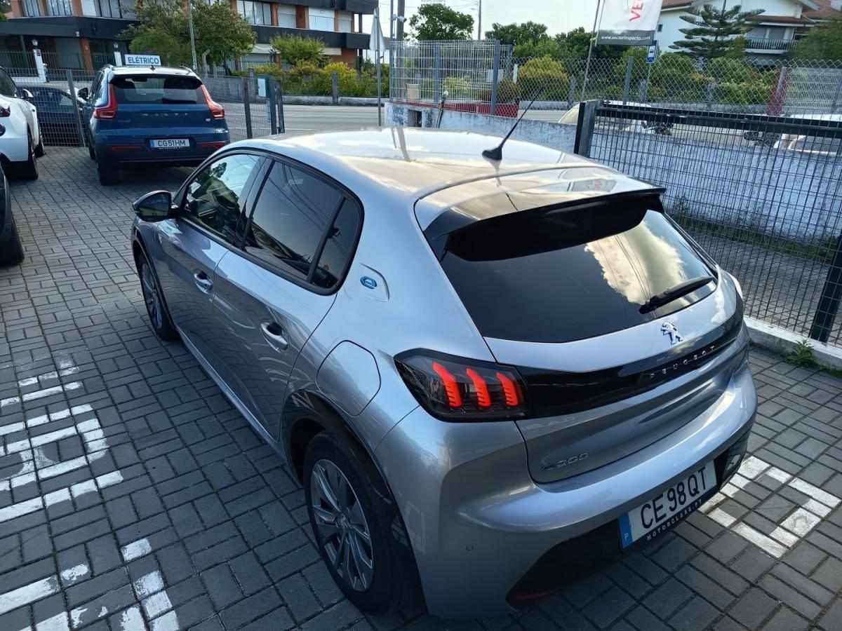 peugeot-e-208-2023-eletrico-0cc