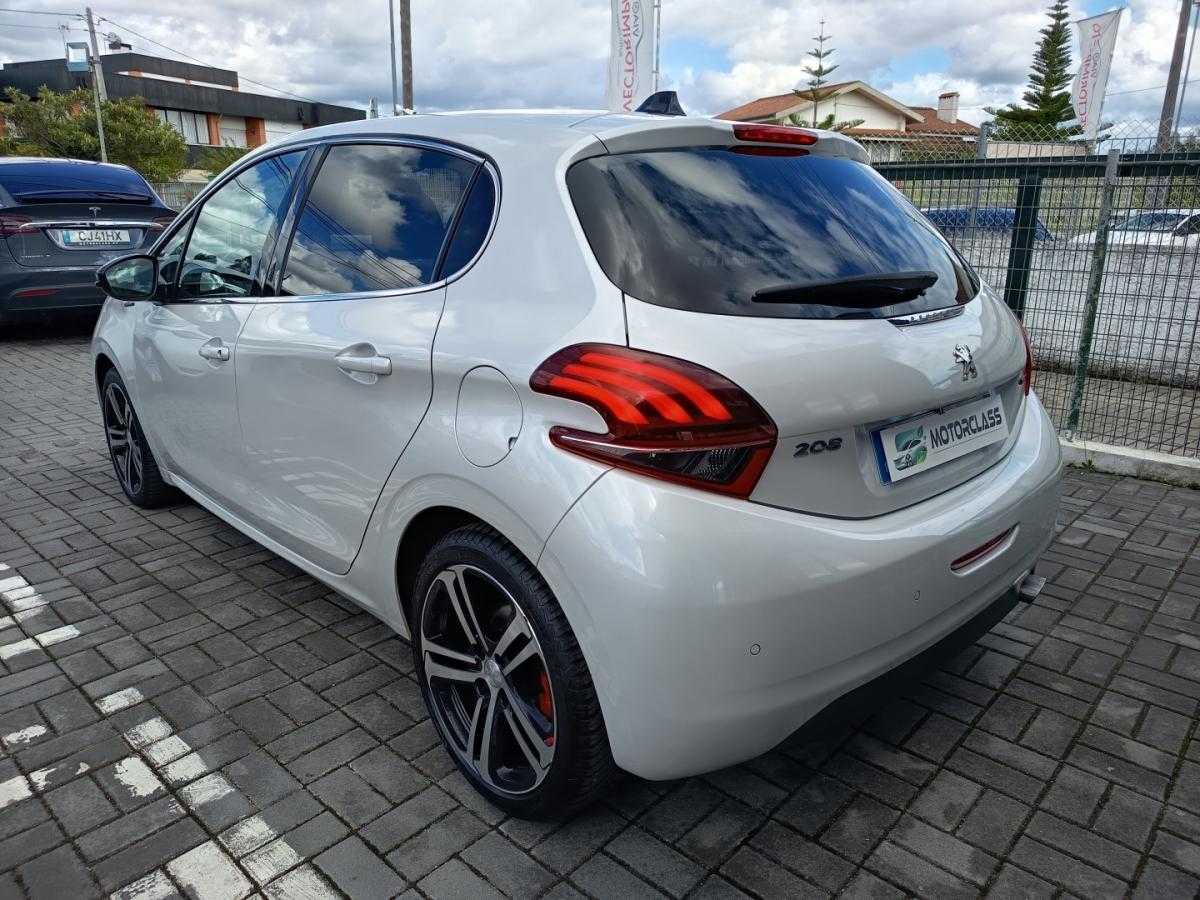 peugeot-208-2019-gasolina-1199cc