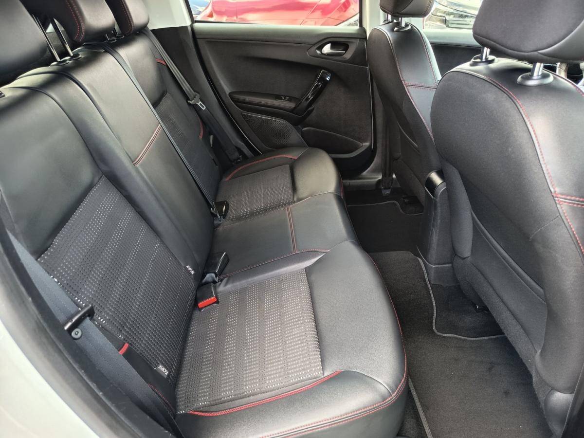 peugeot-208-2019-gasolina-1199cc