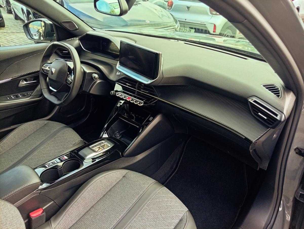 peugeot-e-2008-2024-eletrico-0cc