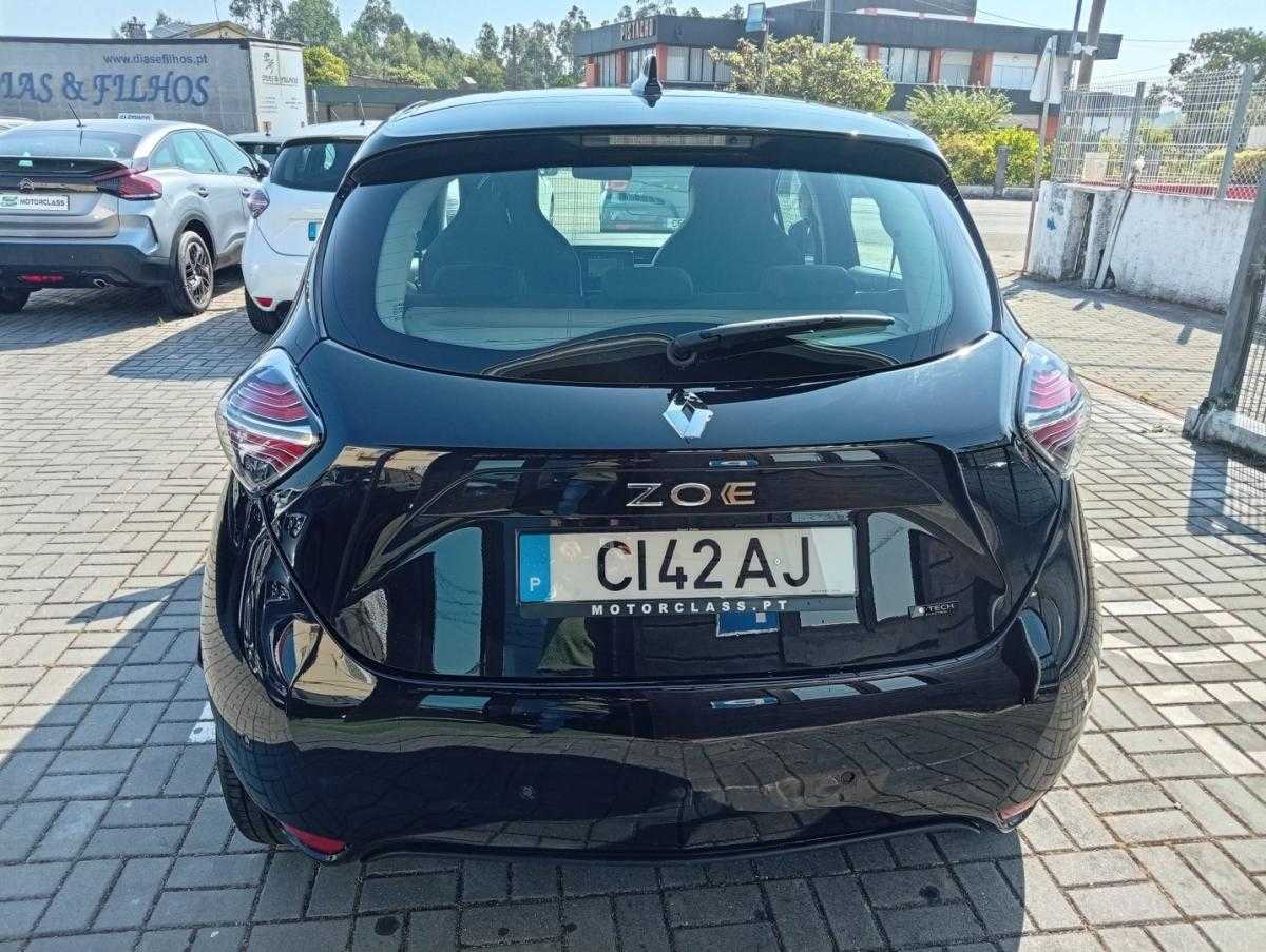 renault-zoe-2023-eletrico-0cc