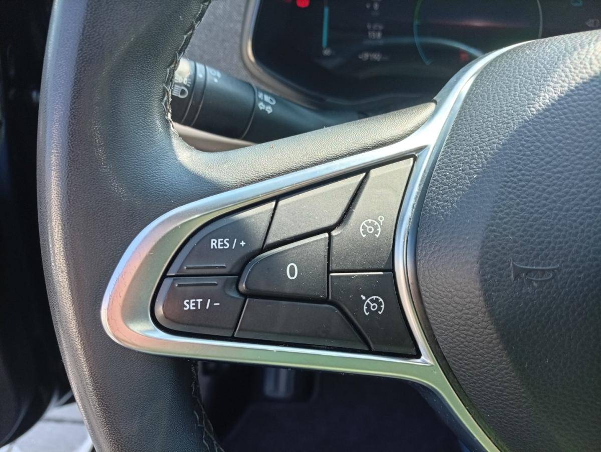 renault-zoe-2023-eletrico-0cc