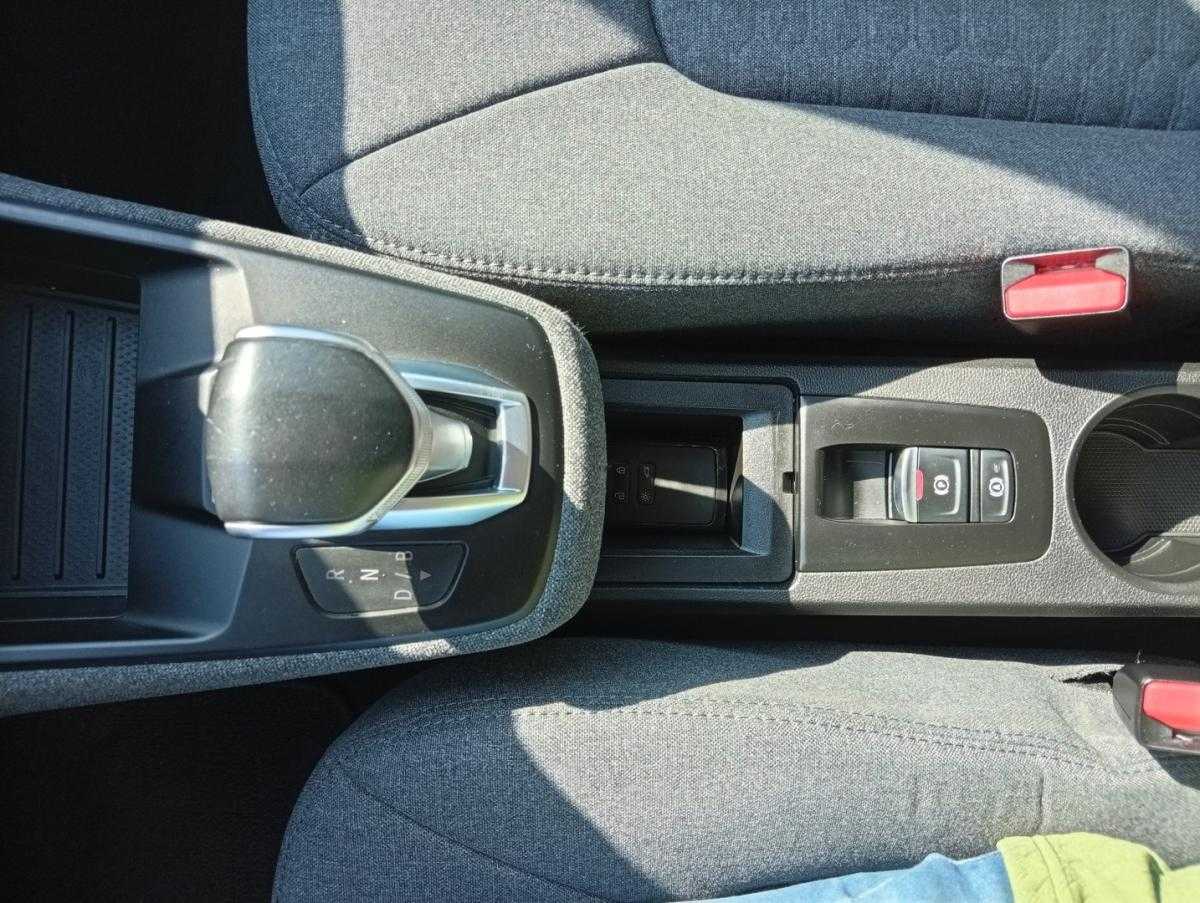 renault-zoe-2023-eletrico-0cc