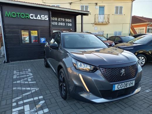 peugeot-2008-2023-gasolina-1199cc