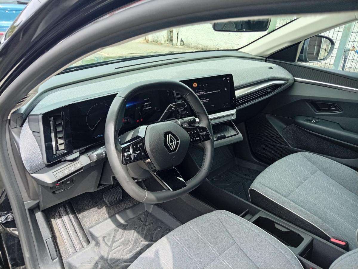 renault-megane-e-tech-2023-eletrico-0cc