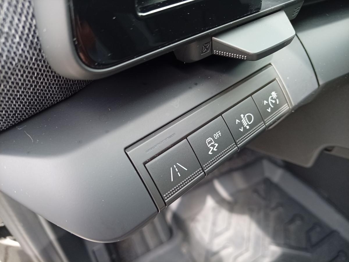 renault-megane-e-tech-2023-eletrico-0cc