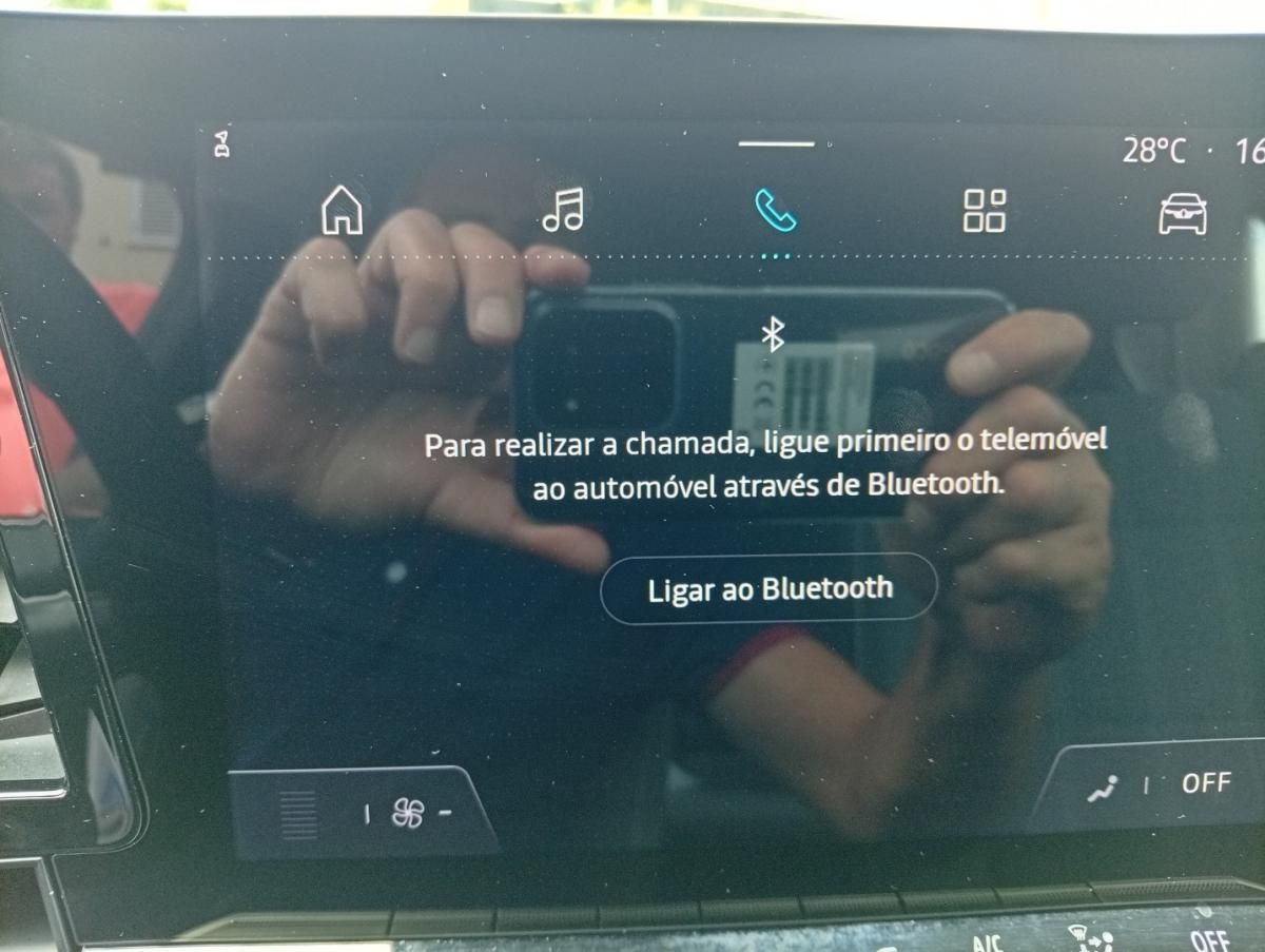 renault-megane-e-tech-2023-eletrico-0cc